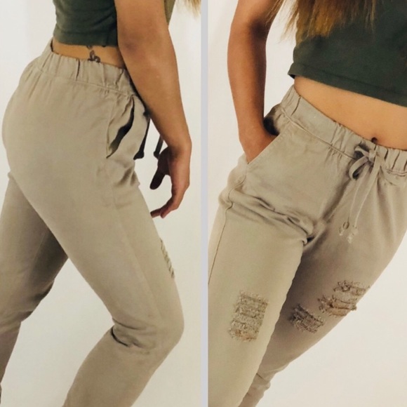 Taupe Cargo Joggers 2-Pocket Juniors - Picture 2 of 5